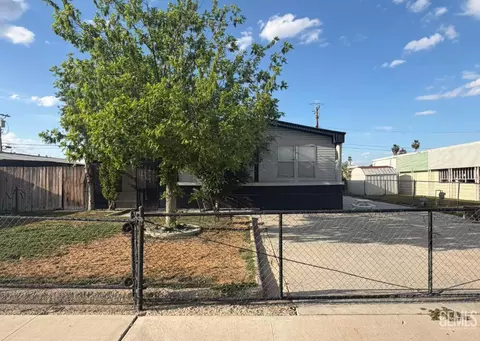 2512 Fairview Rd, Bakersfield, CA 93304