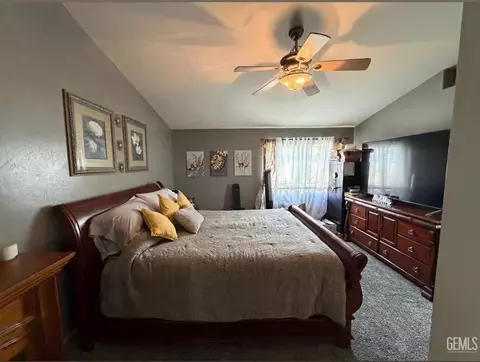 Bedroom - 604 Westover Ave, Taft, CA 93268 photo 1 of 3