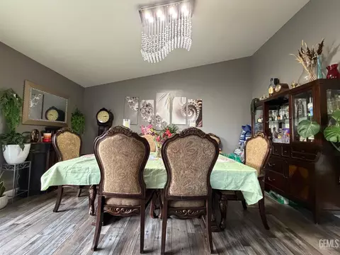 Dining - 604 Westover Ave, Taft, CA 93268 photo 2 of 2