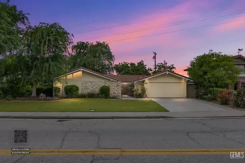 2813 Elm St, Bakersfield, CA 93301
