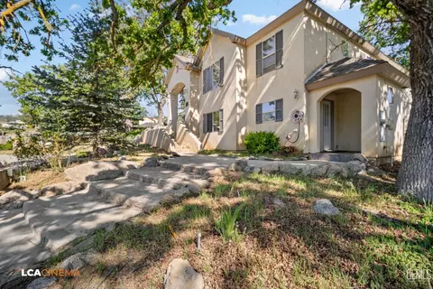 Exterior - 28751 Gleneagle Ct, Tehachapi, CA 93561 photo 12 of 12