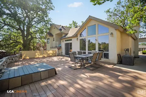 Exterior - 28751 Gleneagle Ct, Tehachapi, CA 93561 photo 6 of 12
