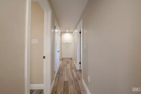 Entry Way - 10512 Dee Dee Ave, Bakersfield, CA 93312 photo 5 of 5