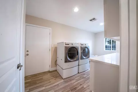 Other - 10512 Dee Dee Ave, Bakersfield, CA 93312 photo 6 of 15