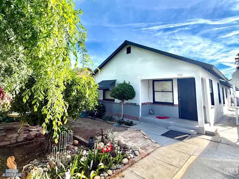 1304 Shasta St, Bakersfield, CA 93308
