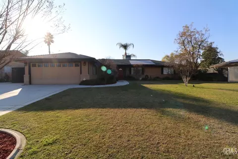 1913 Kathryn Ct, Bakersfield, CA 93312