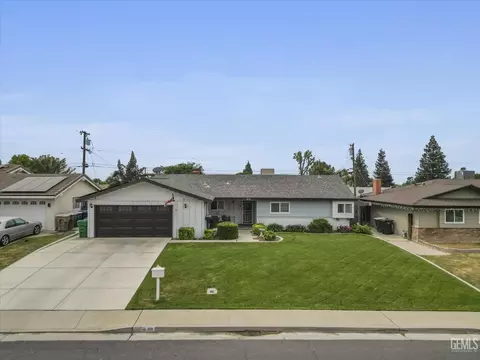 305 Borman Ave, Bakersfield, CA 93308