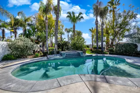 11315 Queensbury Dr, Bakersfield, CA 93312