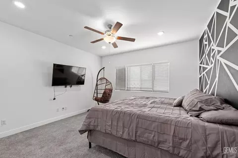 Bedroom - 3415 Falling Brook Ln, Shafter, CA 93263 photo 1 of 6