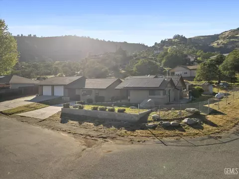 View/Area - 21601 Hidden Canyon Dr, Tehachapi, CA 93561 photo 1 of 5