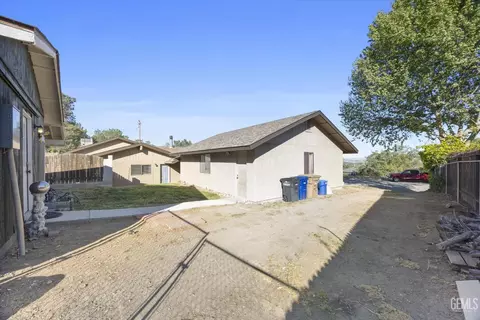 Exterior - 21601 Hidden Canyon Dr, Tehachapi, CA 93561 photo 6 of 16
