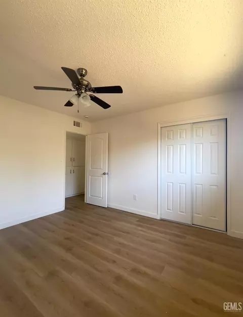 Bedroom - 217 Bartlett St, Tehachapi, CA 93561 photo 1 of 3