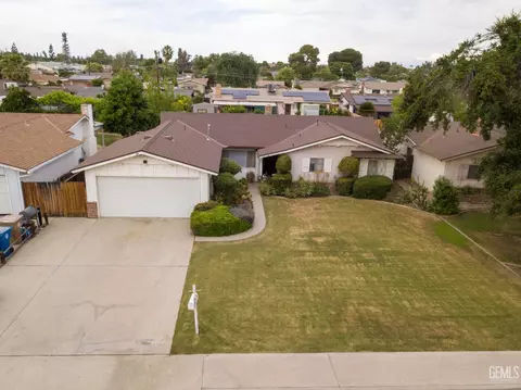 4010 Cork Ln, Bakersfield, CA 93309