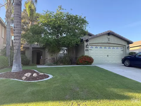 11912 Grecian Laurel Dr, Bakersfield, CA 93311
