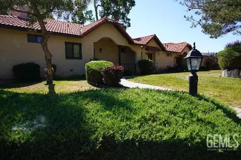 28881 Shannon Ct #8, Tehachapi, CA 93561