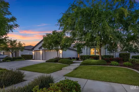 13630 Faringford Ln, Bakersfield, CA 93311