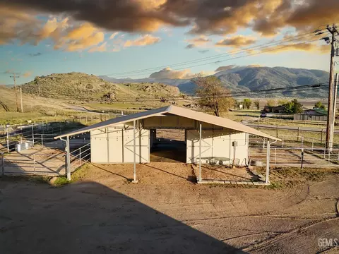 Other - 27400 Harness Dr, Tehachapi, CA 93561 photo 12 of 17