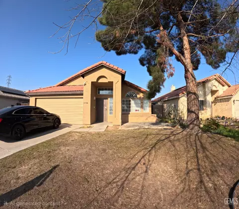 1716 Saint Helens Ave, Bakersfield, CA 93304