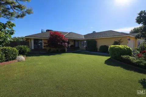 13301 Paisley Ct, Bakersfield, CA 93314