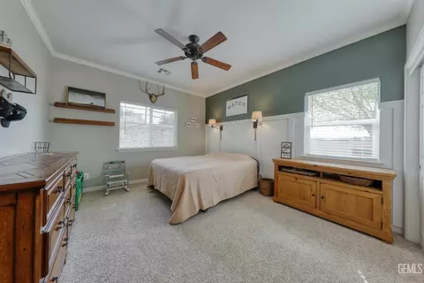 Bedroom - 20674 Pinon Canyon Dr, Tehachapi, CA 93561 photo 5 of 6