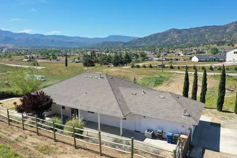 Other - 20674 Pinon Canyon Dr, Tehachapi, CA 93561 photo 3 of 17