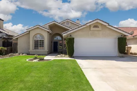 8709 Sand Fox Ct, Bakersfield, CA 93312