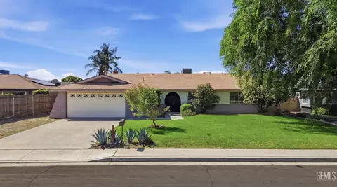 5505 Brookdale Ave, Bakersfield, CA 93308