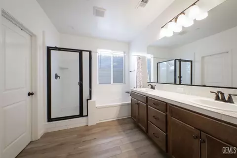 Entry Way - 14704 Coyle Cir, Bakersfield, CA 93311 photo 8 of 10