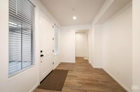Entry Way - 14704 Coyle Cir, Bakersfield, CA 93311 photo 3 of 10
