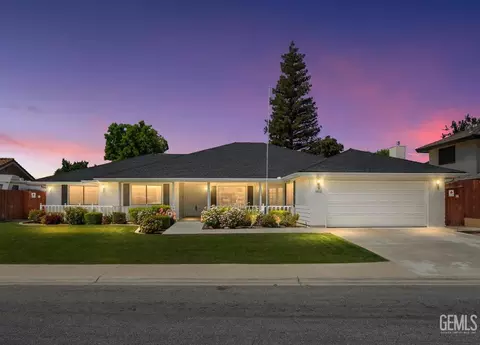 3512 Lancer Dr, Bakersfield, CA 93306