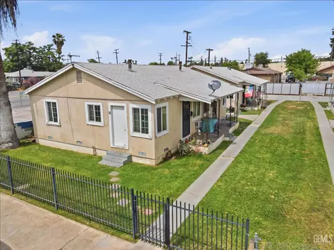 2208 Lake St, Bakersfield, CA 93306
