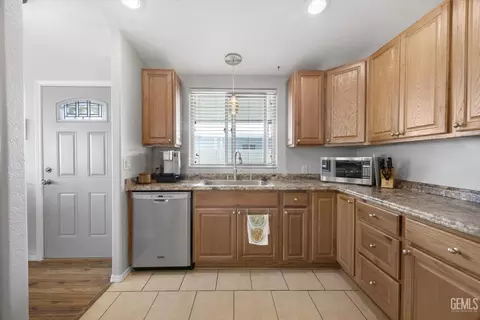 4321 Sabal Ct, Bakersfield, CA 93301 photo 23