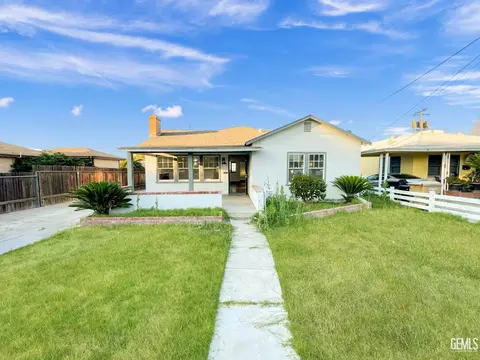 113 Circle Dr, Bakersfield, CA 93308