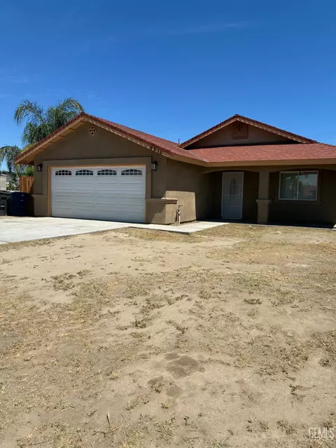 6810 Lowry St, Bakersfield, CA 93307