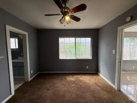 407 E St, Taft, CA 93268 photo 24
