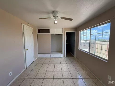 407 E St, Taft, CA 93268 photo 33