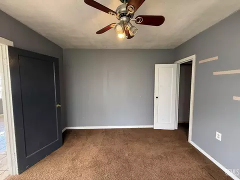 407 E St, Taft, CA 93268 photo 23