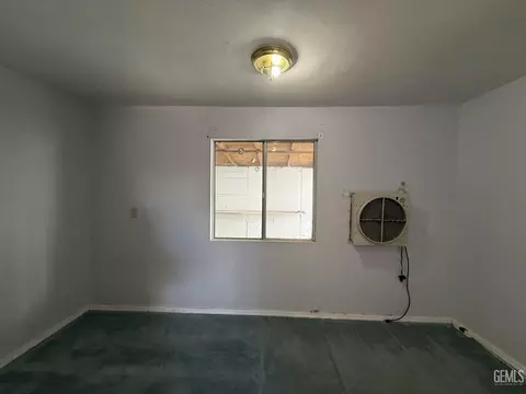 407 E St, Taft, CA 93268 photo 40
