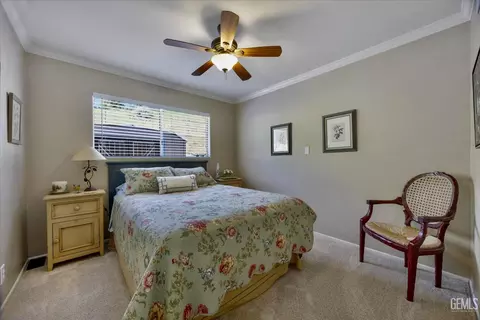 Bedroom - 28100 Cumberland Rd, Tehachapi, CA 93561 photo 3 of 4