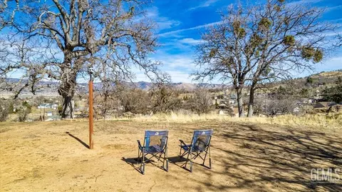Other - 17600 Ascot Ct, Tehachapi, CA 93561 photo 10 of 12