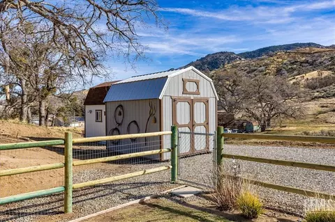 Other - 17600 Ascot Ct, Tehachapi, CA 93561 photo 9 of 12