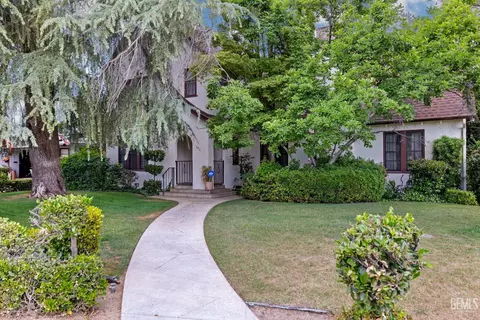 240 Pacific St, Bakersfield, CA 93305