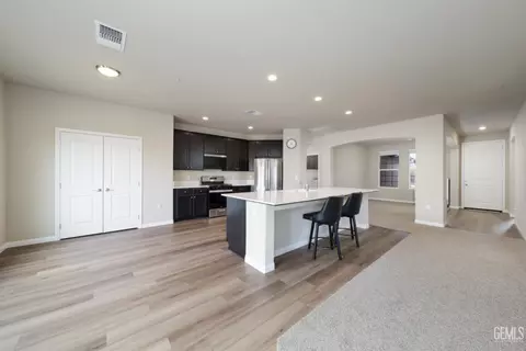 4617 Freestone, Bakersfield, CA 93306 photo 14