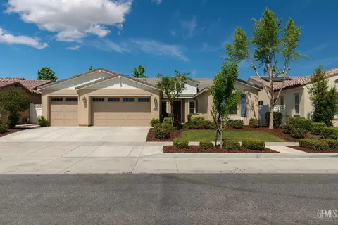 13612 Pixton Ave, Bakersfield, CA 93311