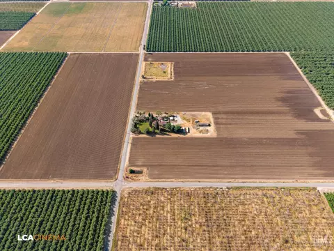 15615 Magnolia Ave, Wasco, CA 93280