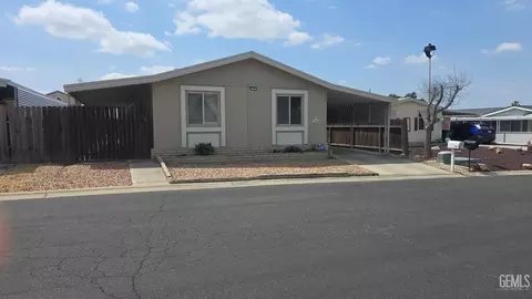 106 Serve Ln, Bakersfield, CA 93308