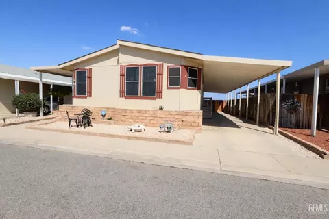 1225 Taft Hwy #55, Bakersfield, CA 93307