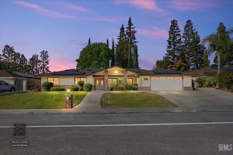 3304 Panorama Dr, Bakersfield, CA 93306