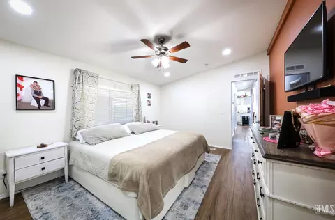 Bedroom - 250 E Telegraph Rd #211, Fillmore, CA 93015 photo 5 of 5