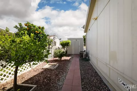Exterior - 250 E Telegraph Rd #211, Fillmore, CA 93015 photo 4 of 5